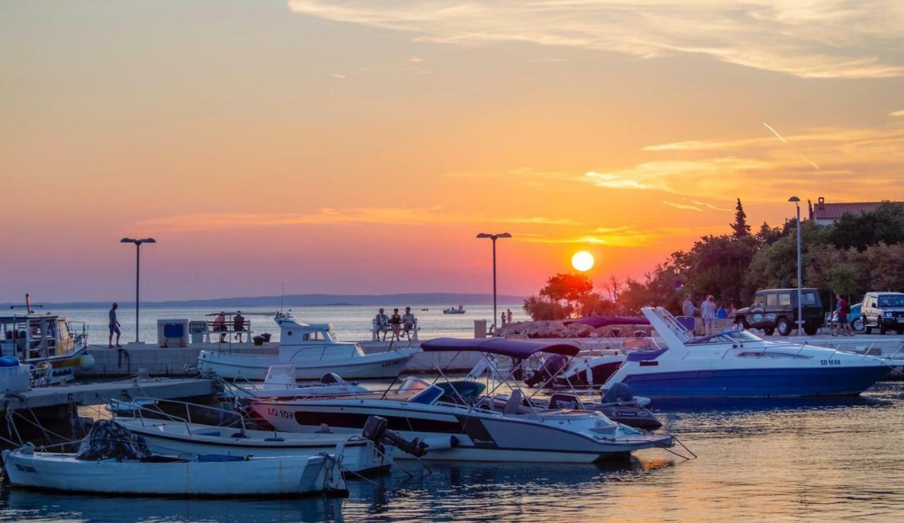 Maria Apartments Starigrad Paklenica Εξωτερικό φωτογραφία